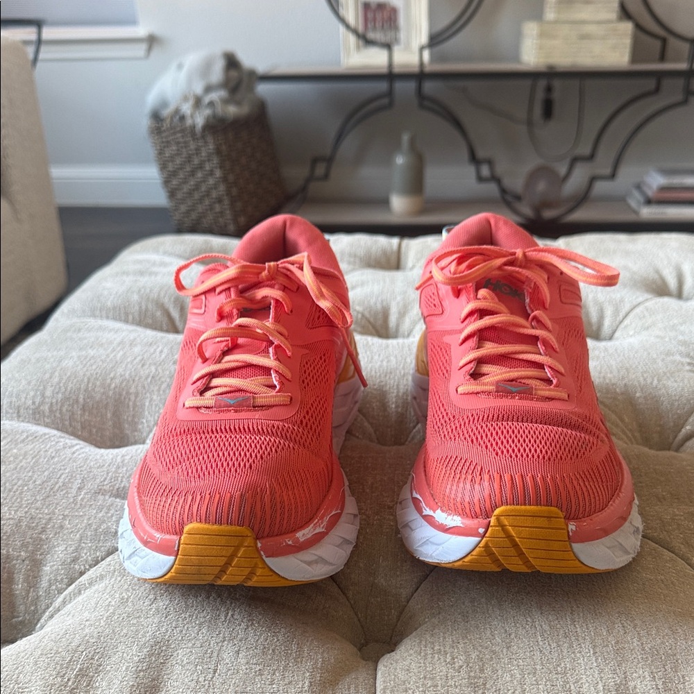 Hoka Bondi Women's 12 Vibrant Coral Athletic Shoes - Picture 5 of 6